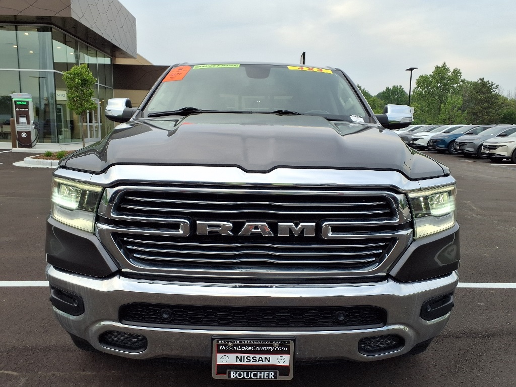 2019 Ram 1500 Laramie photo 3