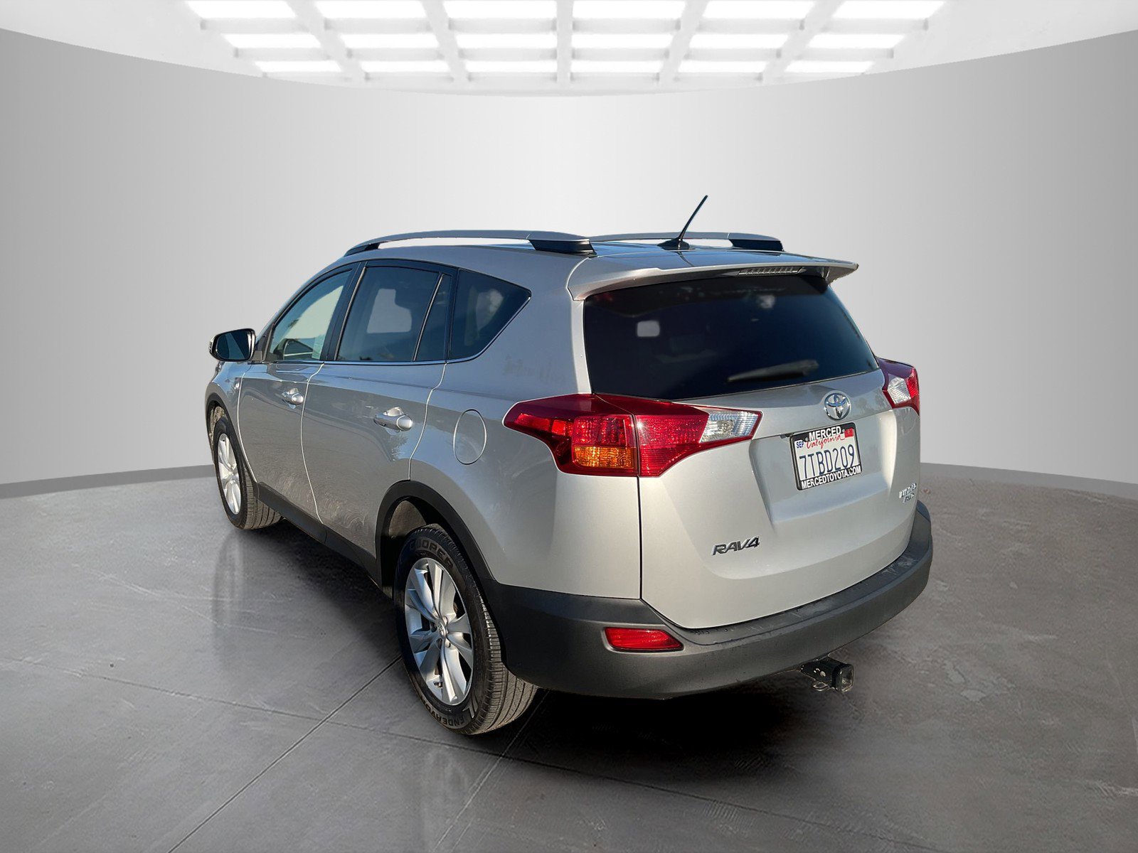 2013 Toyota RAV4 Limited photo 4