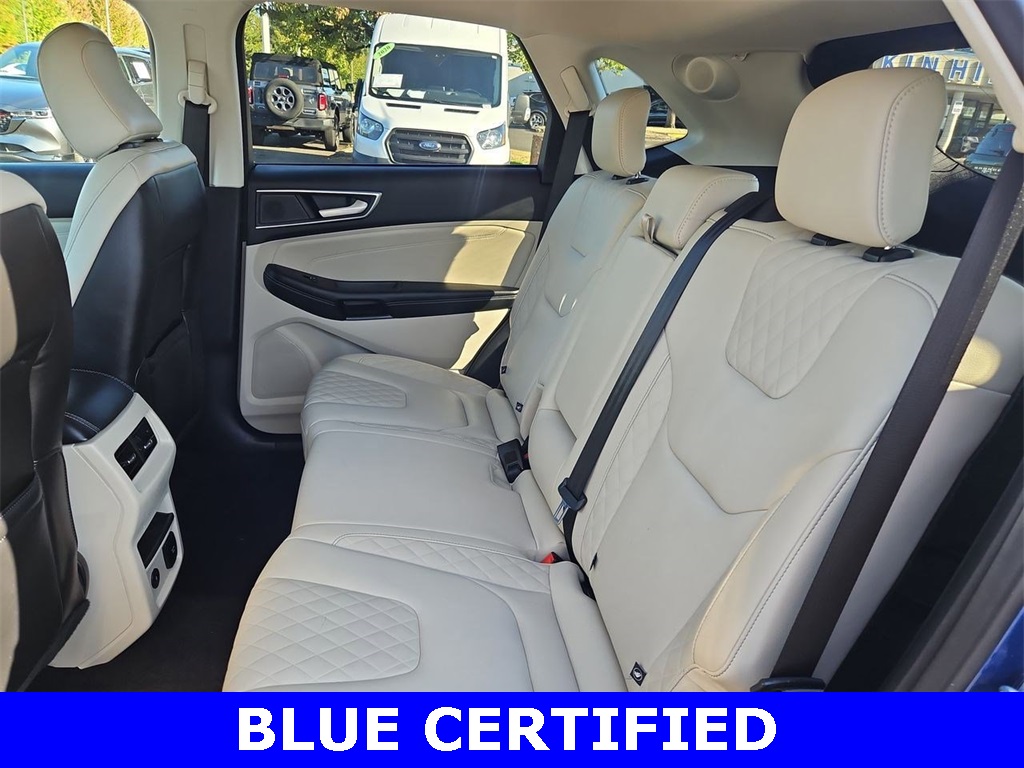 2023 Ford Edge Titanium photo 19
