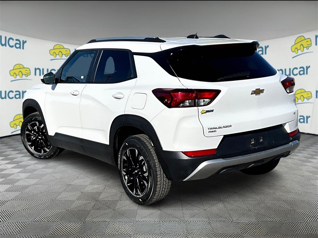 2022 Chevrolet Trailblazer LT photo 4