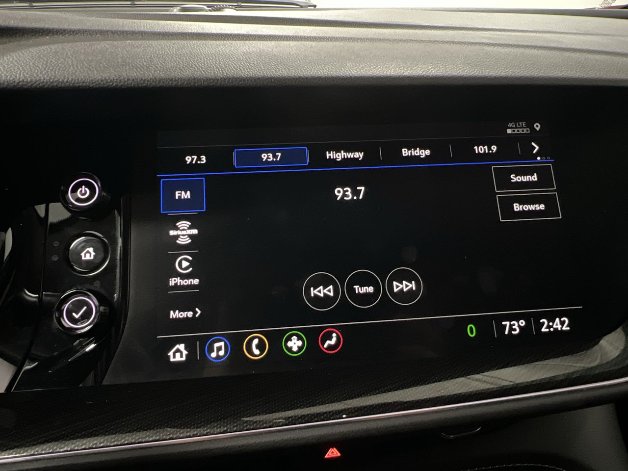2023 Buick Envision Essence photo 13