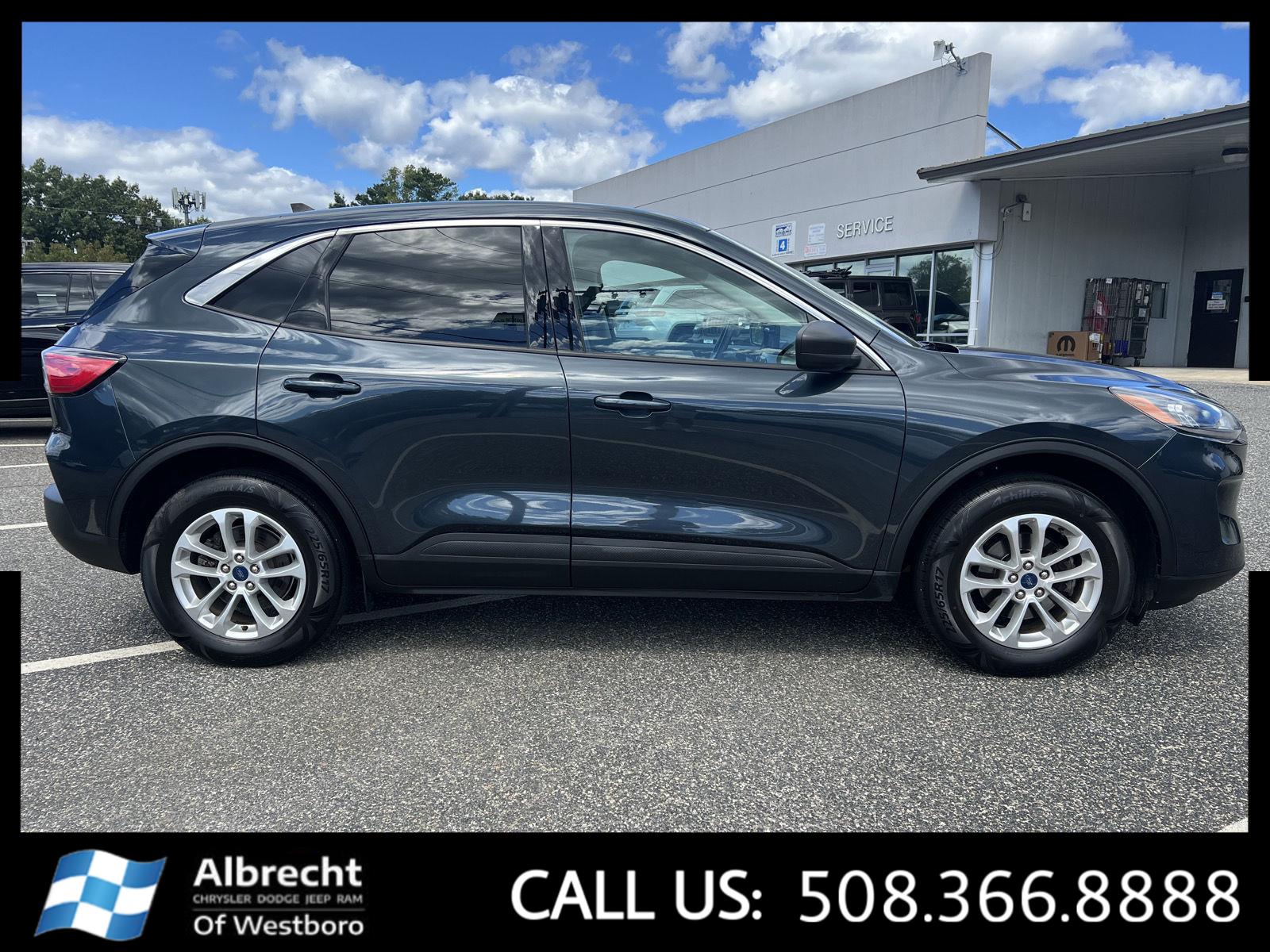 2022 Ford Escape SE photo 6