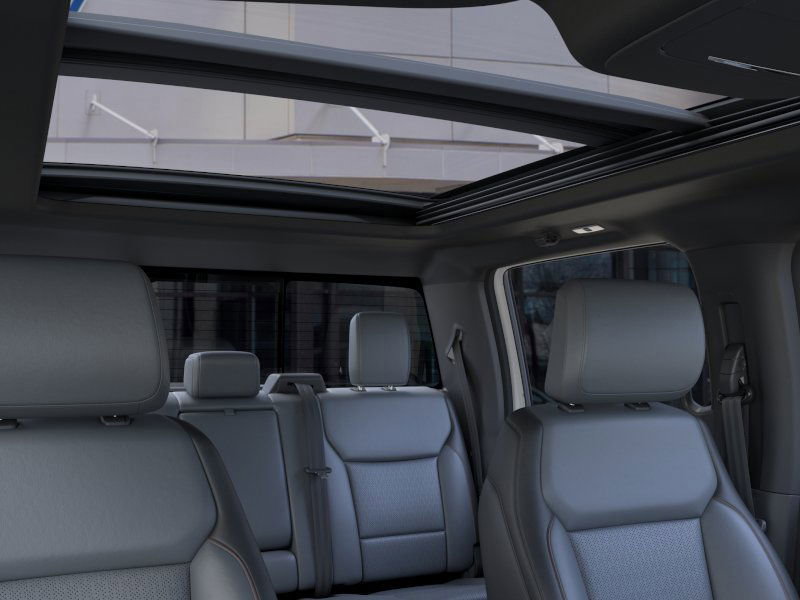 2025 Ford F-150 Lightning Lariat photo 22