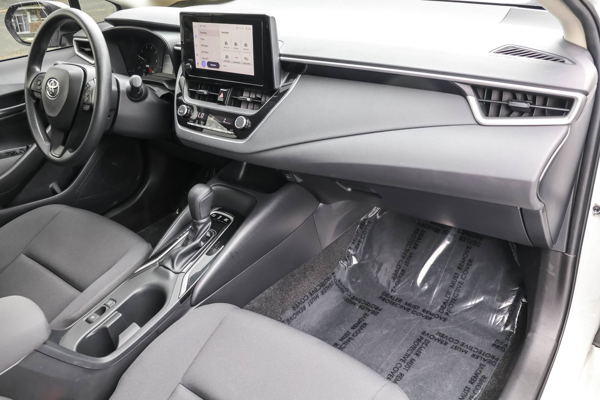2023 Toyota Corolla Hybrid LE photo 33