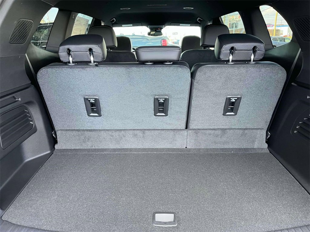 2025 Buick Enclave Preferred photo 17