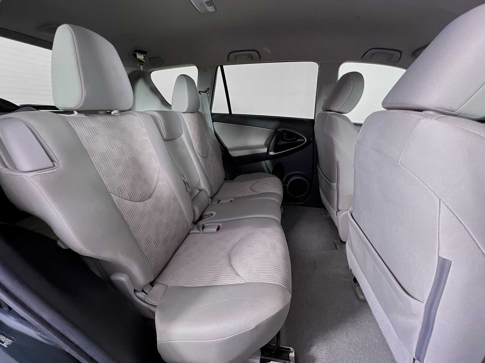 2012 Toyota RAV4 Sport photo 22