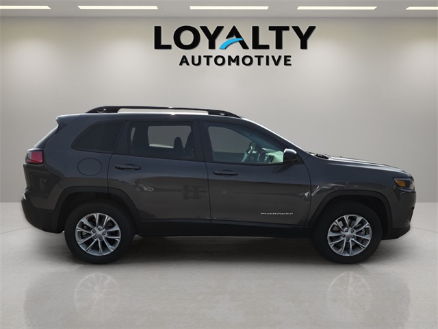 2022 Jeep Cherokee Latitude Lux photo 6