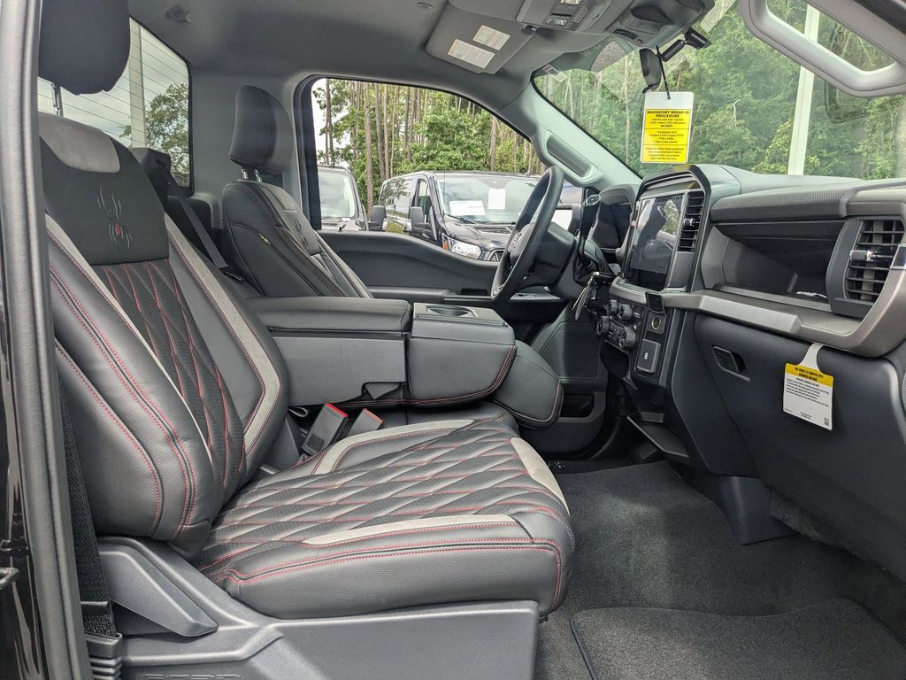 2025 Ford F-150 XL photo 24