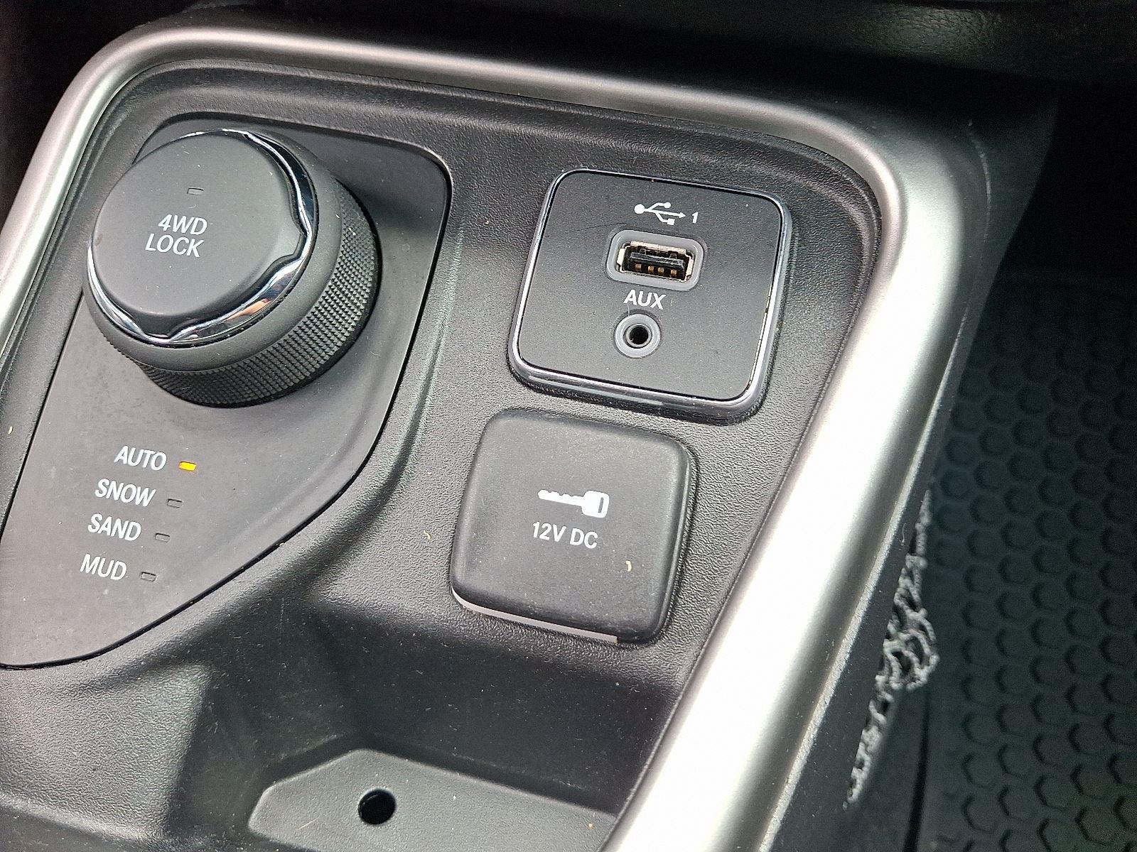 2021 Jeep Compass Latitude photo 19