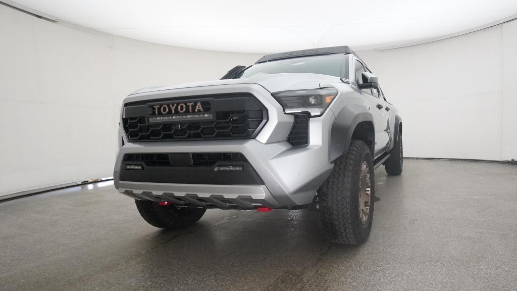 2025 Toyota Tacoma Trailhunter photo 4