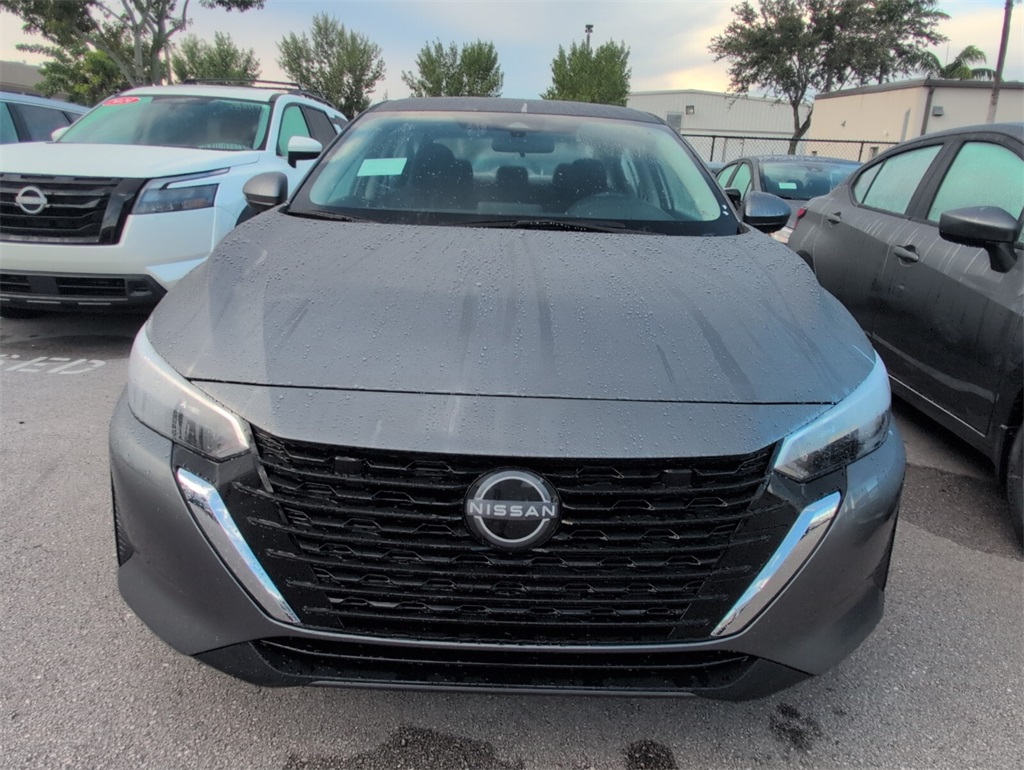 2025 Nissan Sentra S photo 3