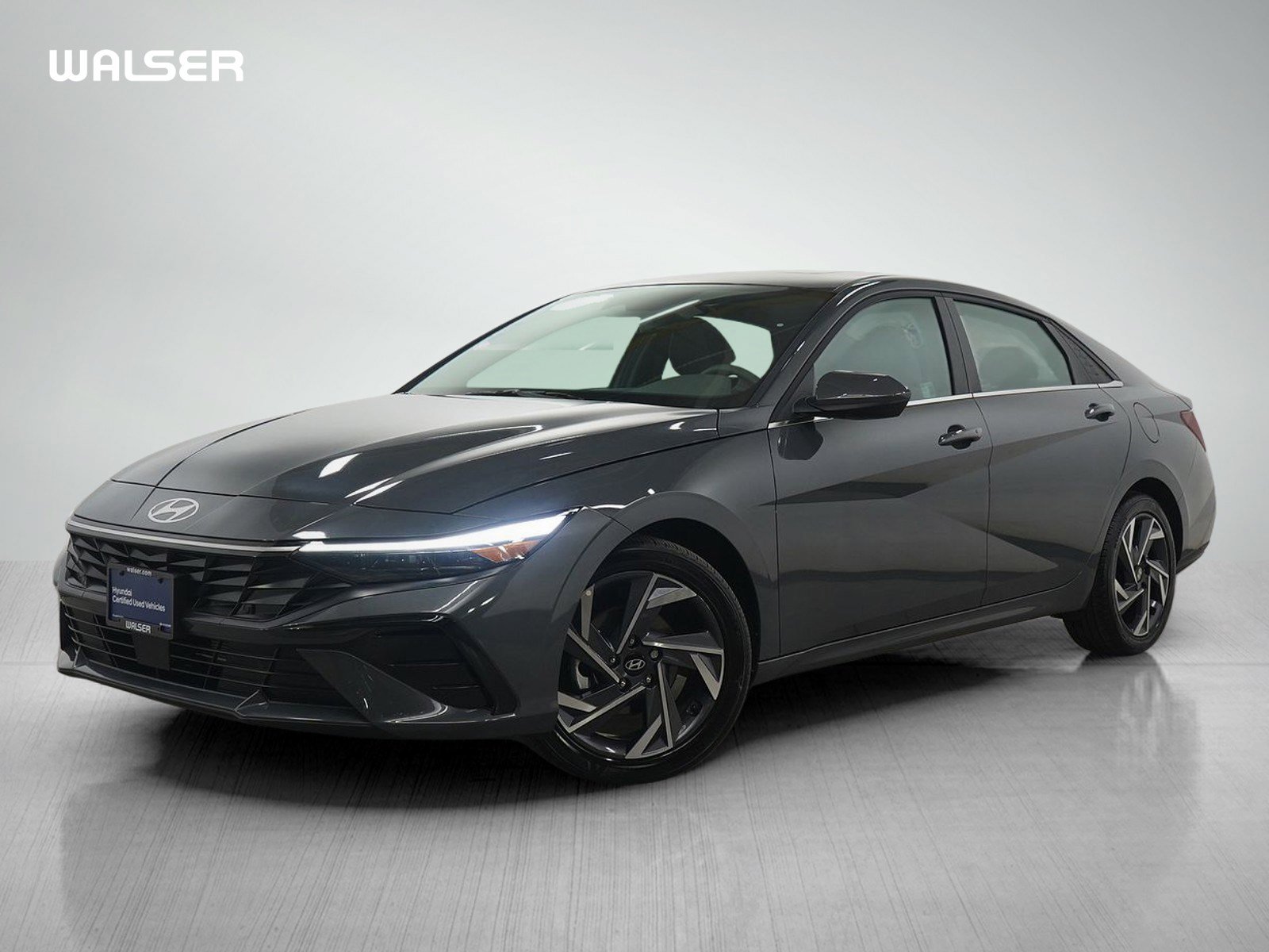 2025 Hyundai Elantra SEL's photo