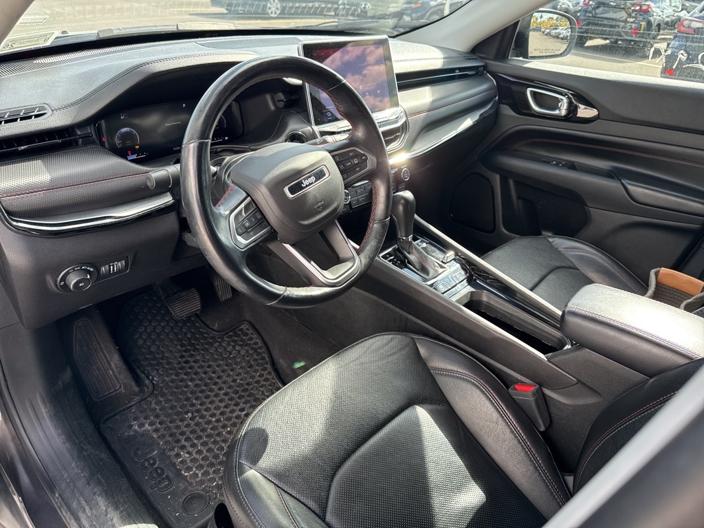 2022 Jeep Compass Trailhawk photo 2