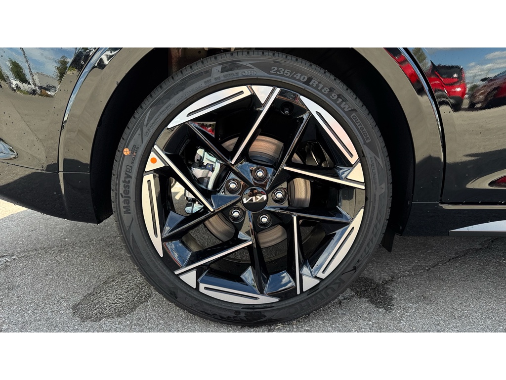 2025 Kia K4 GT-Line photo 30