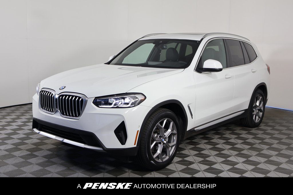 2023 BMW X3 30i