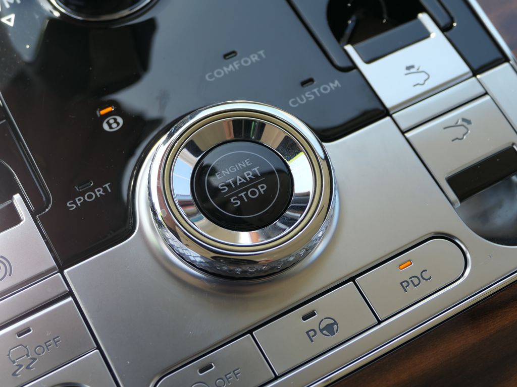 2022 Bentley Continental GT V8 photo 19