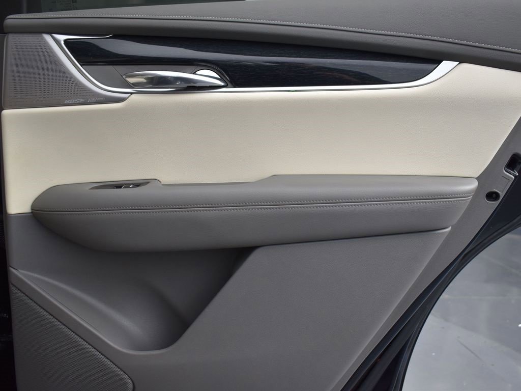 2022 Cadillac XT6 Premium Luxury photo 25