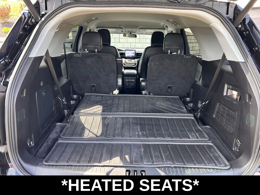 2021 Ford Explorer XLT photo 10