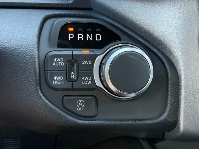 2025 Ram 1500 Big Horn photo 9