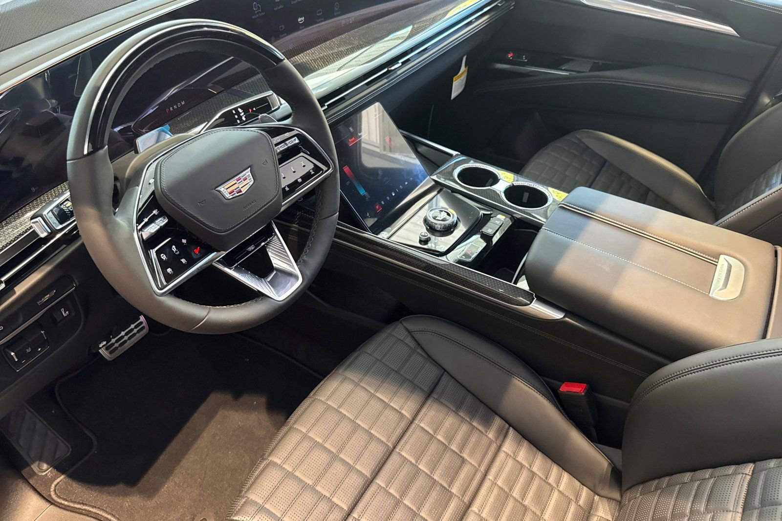 2025 Cadillac Escalade V-Series photo 9