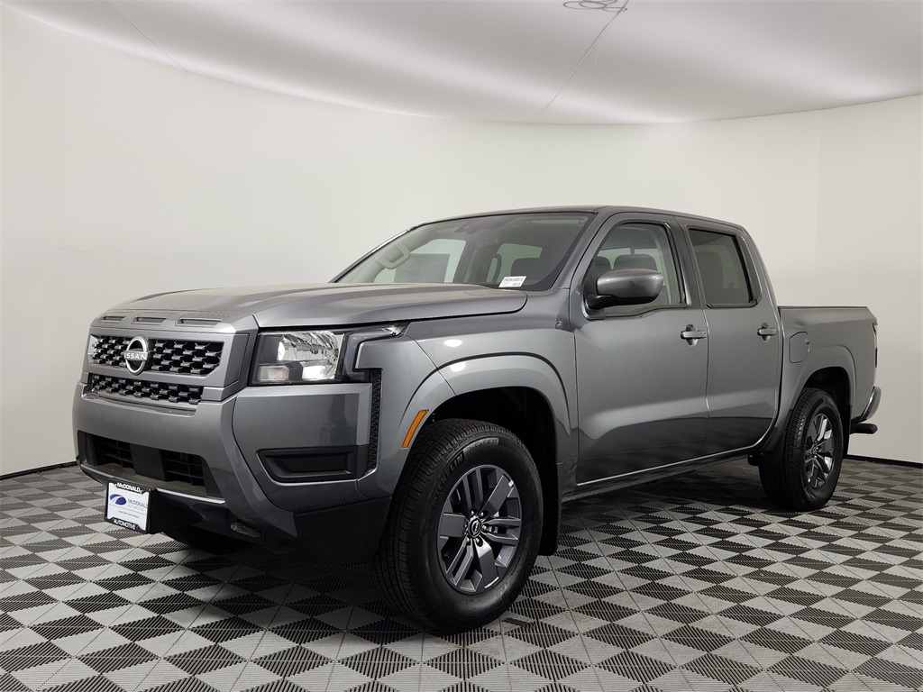 2025 Nissan Frontier SV's photo