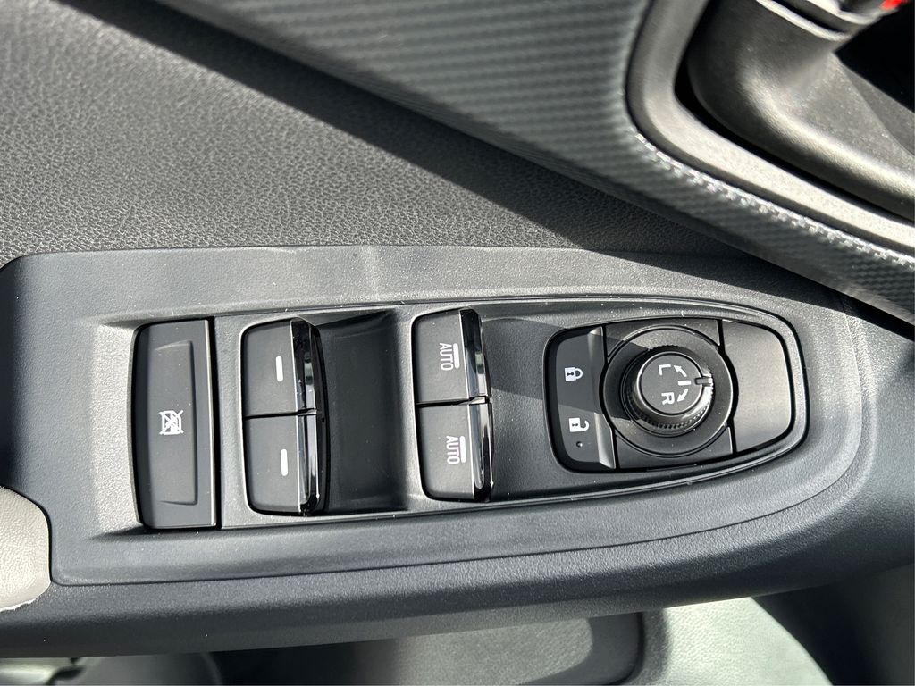 2025 Subaru Crosstrek Premium photo 31
