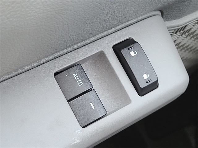 2025 Ford E-350 Base photo 27
