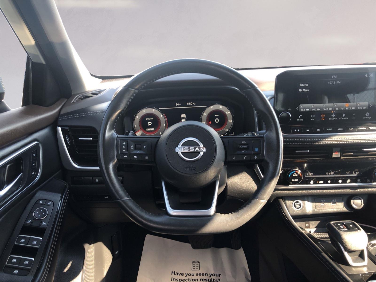 2023 Nissan Rogue Platinum photo 12