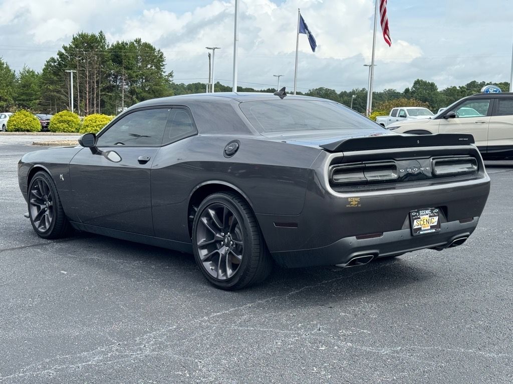 2022 Dodge Challenger R/T Scat Pack photo 5