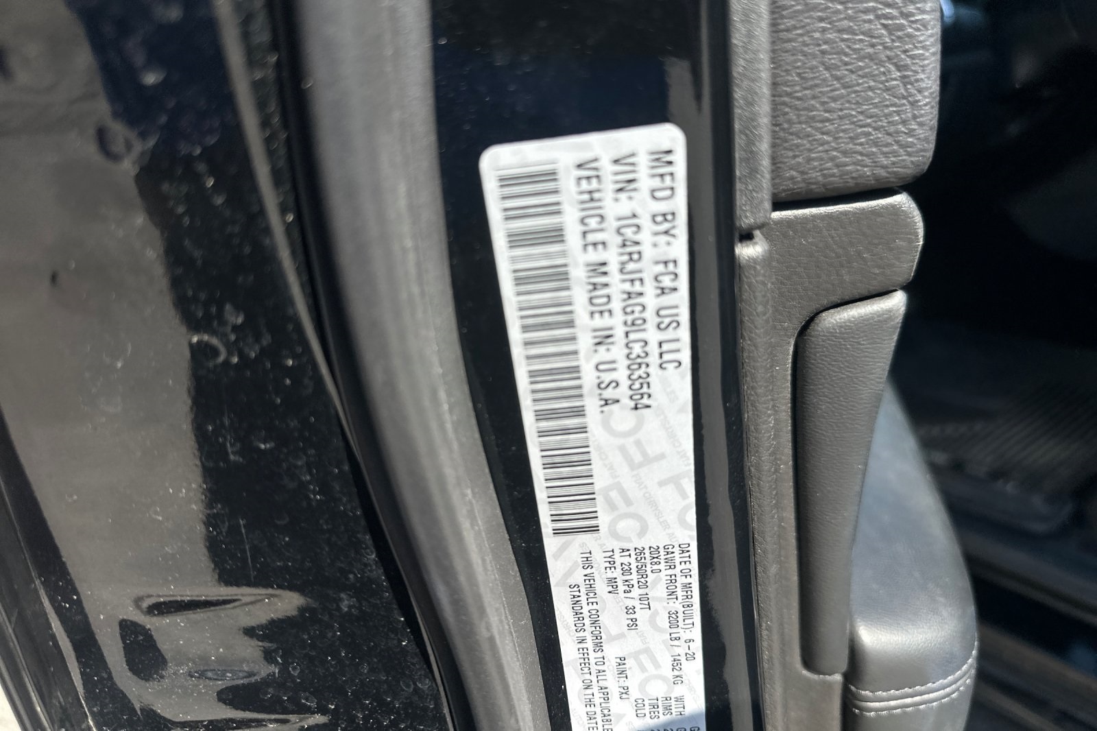 2020 Jeep Grand Cherokee Altitude photo 7