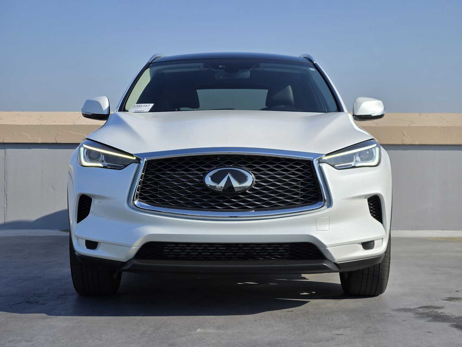 2024 Infiniti QX50 Luxe photo 2