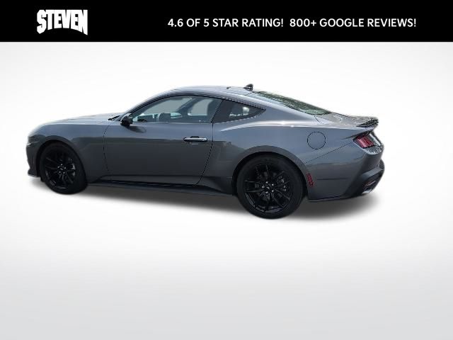 2024 Ford Mustang EcoBoost photo 4