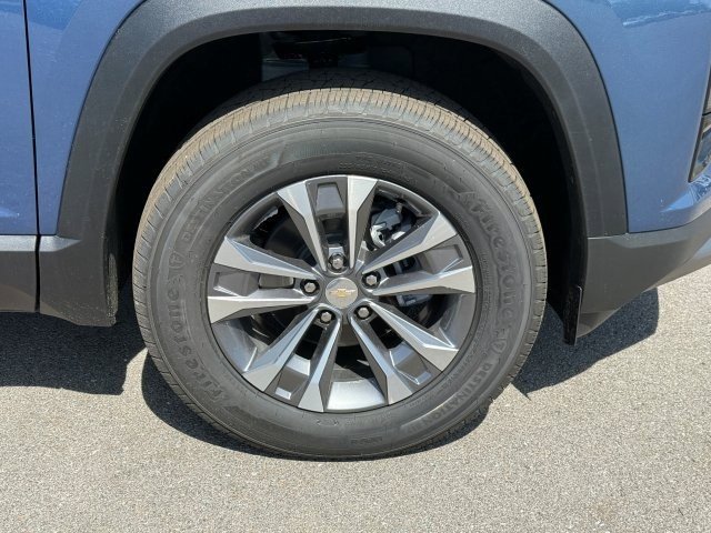 2026 Chevrolet Equinox LT photo 7