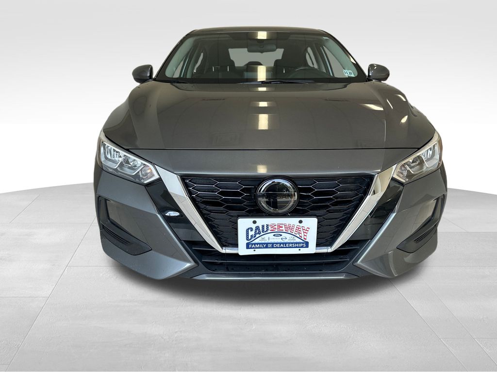 2022 Nissan Sentra SV photo 2