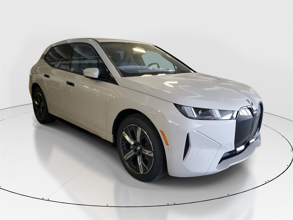 2026 Bmw iX photo 2