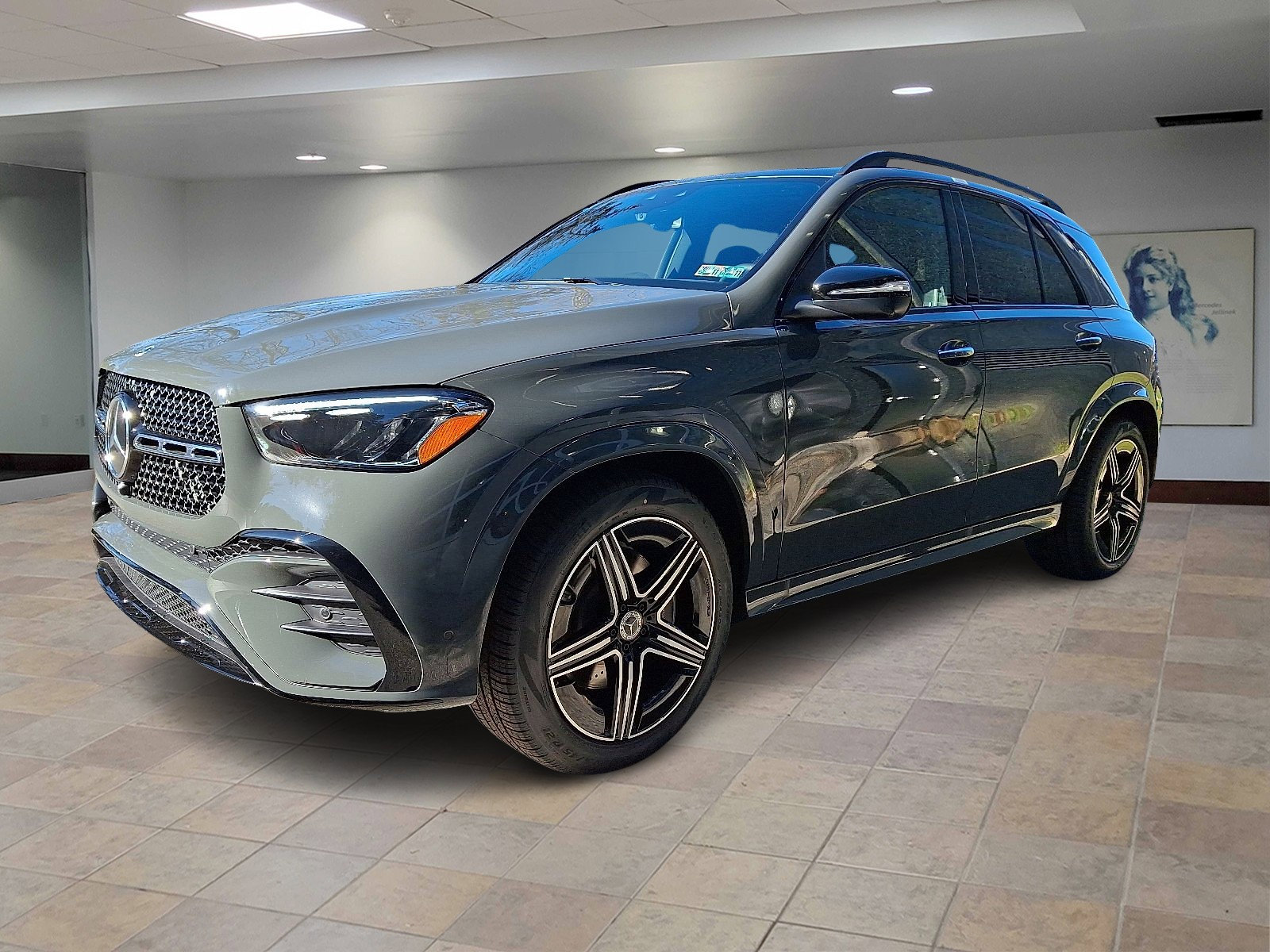 2026 Mercedes Benz GLE 350 4MATIC photo 3