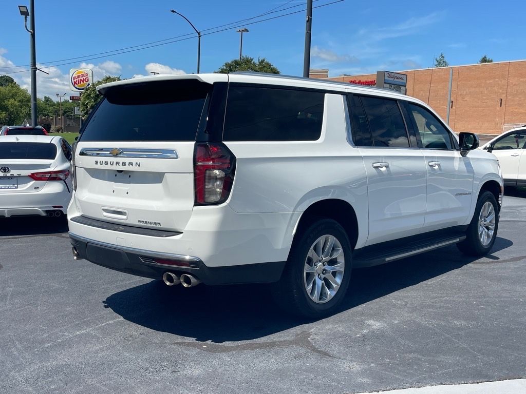2023 Chevrolet Suburban Premier photo 7