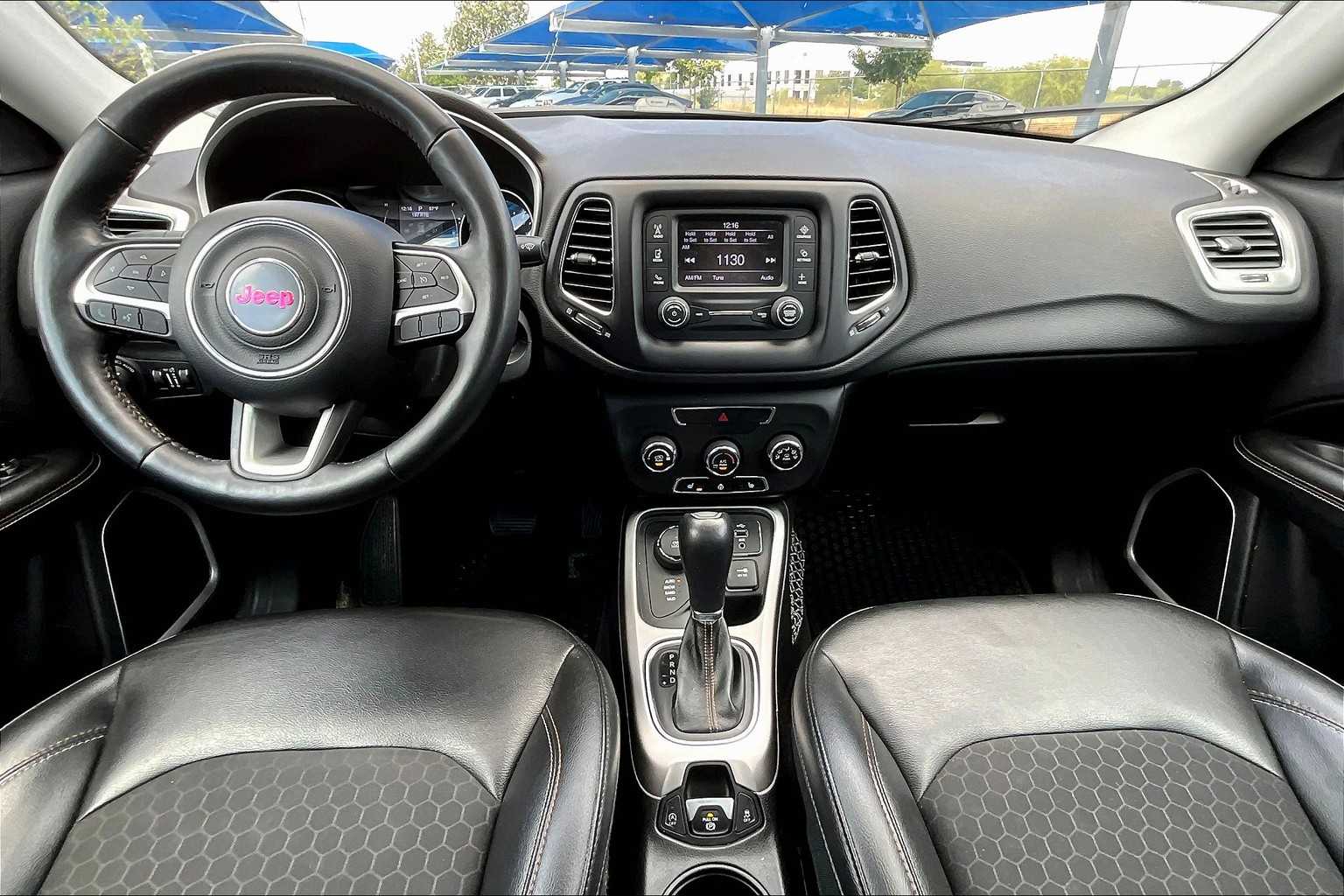 2018 Jeep Compass Latitude photo 13