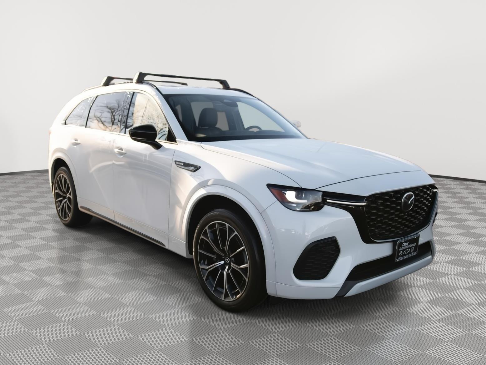 2025 Mazda CX-70 Premium Package's photo