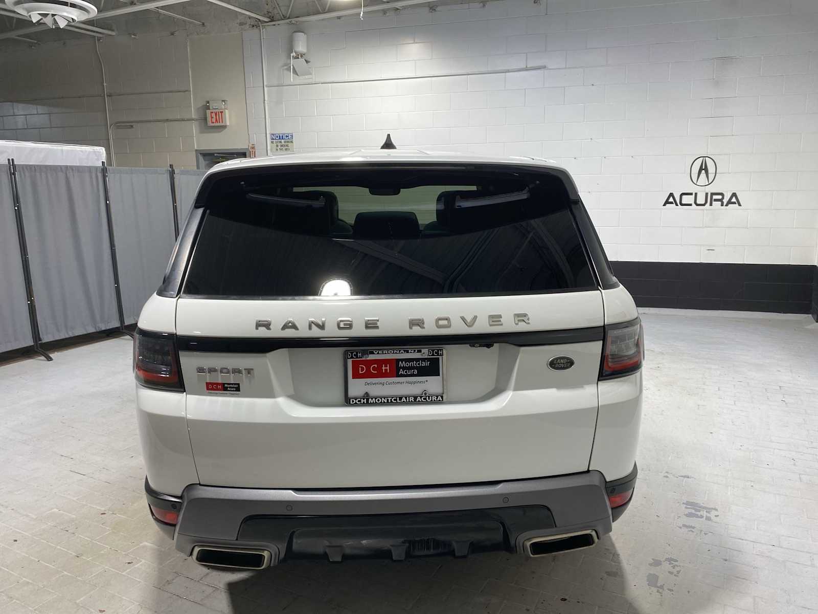 2018 Land Rover Range Rover Sport SE photo 3