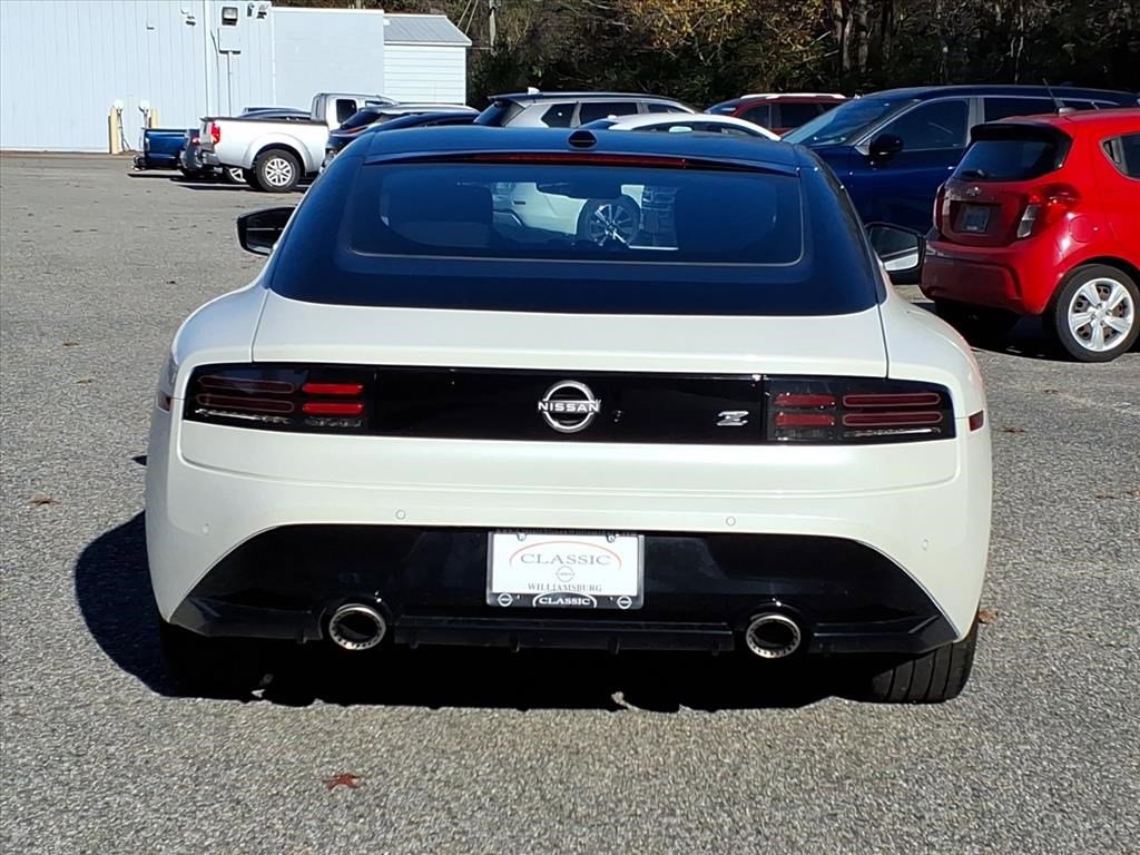 2025 Nissan Z Sport photo 4