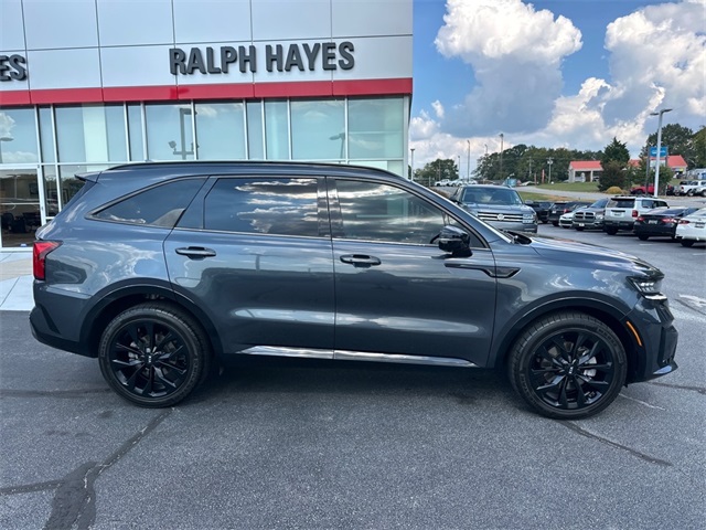 2021 Kia Sorento photo 2