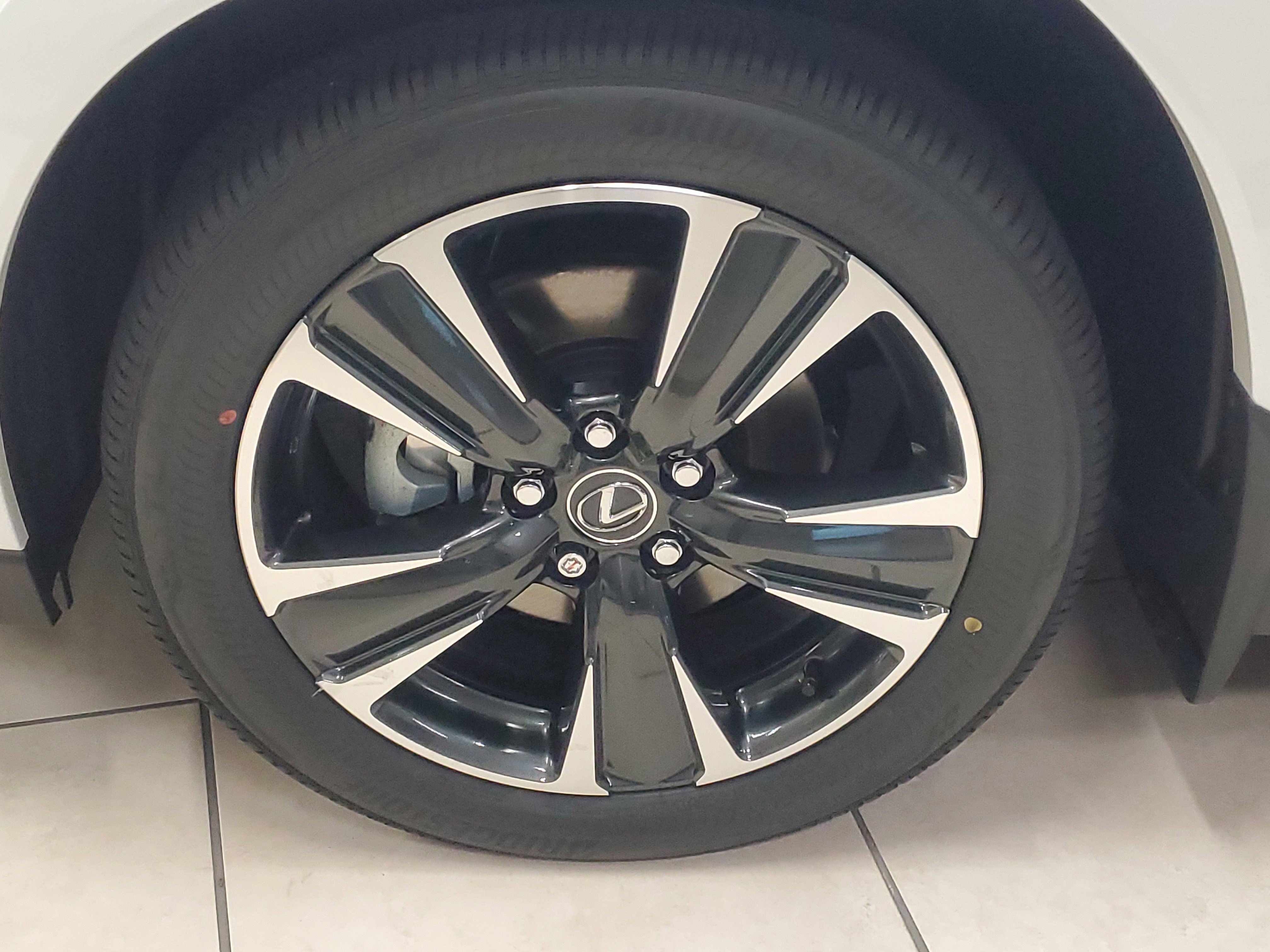 2025 Lexus UX Premium photo 3