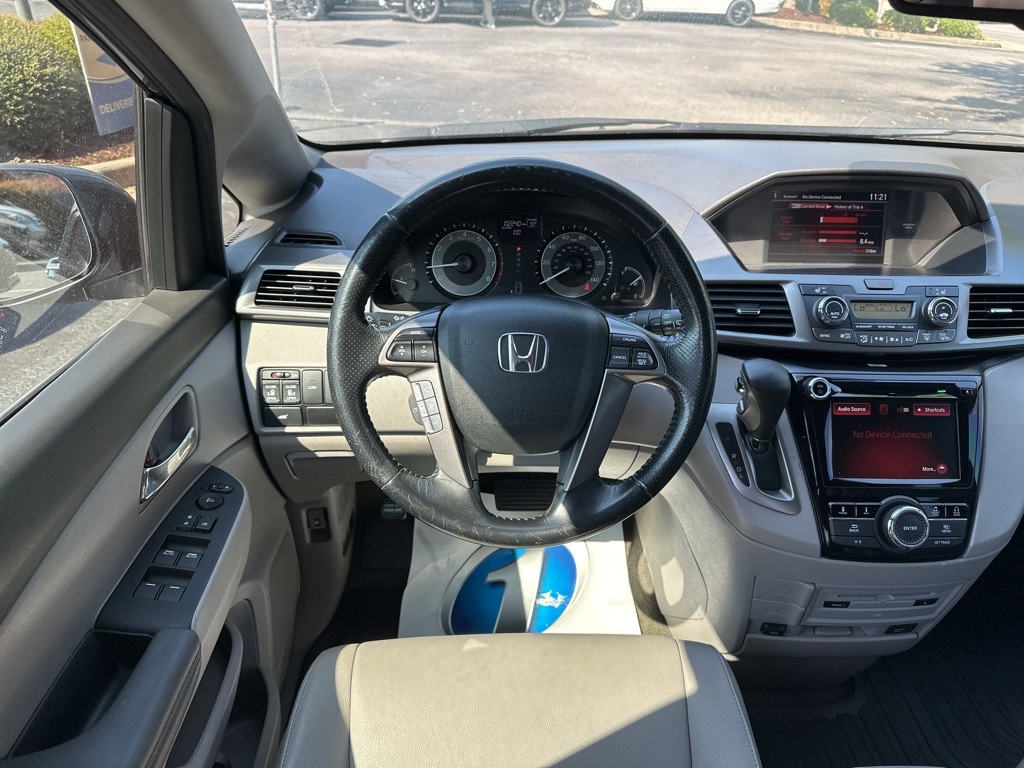 2017 Honda Odyssey EX-L photo 19