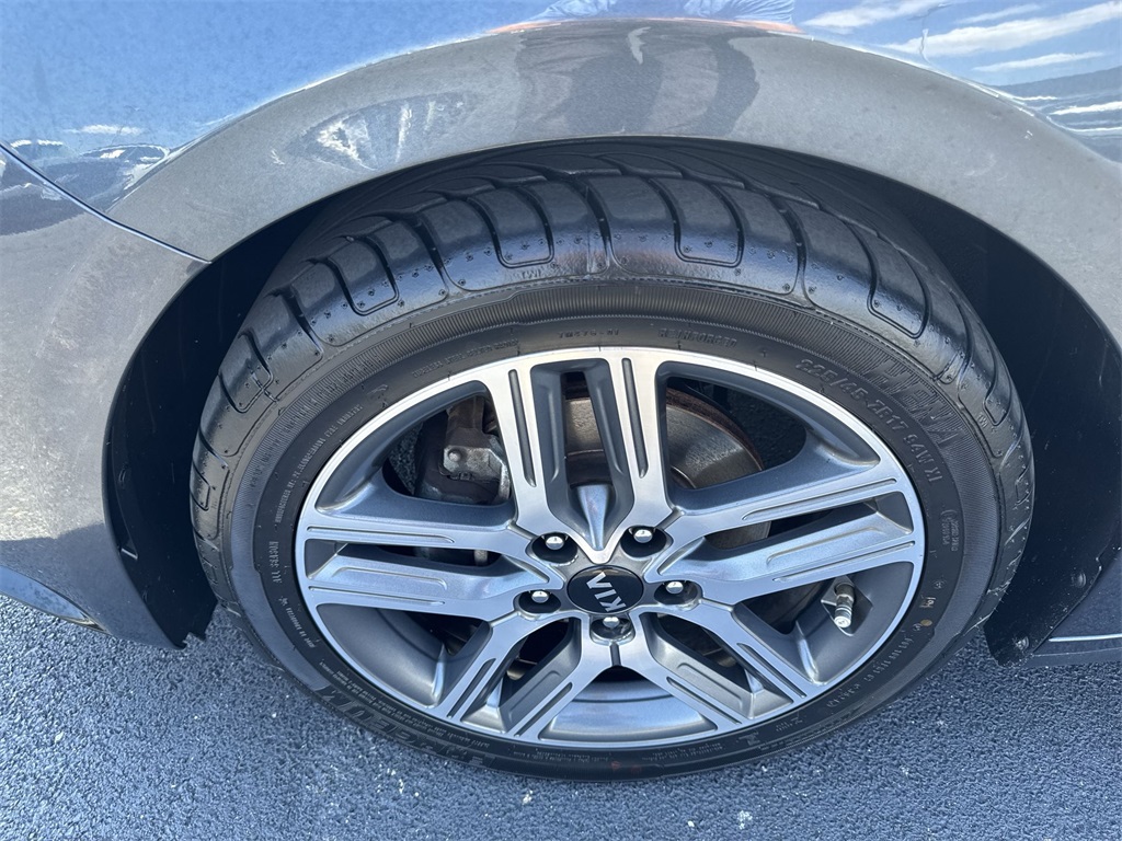 2019 Kia Forte S photo 16