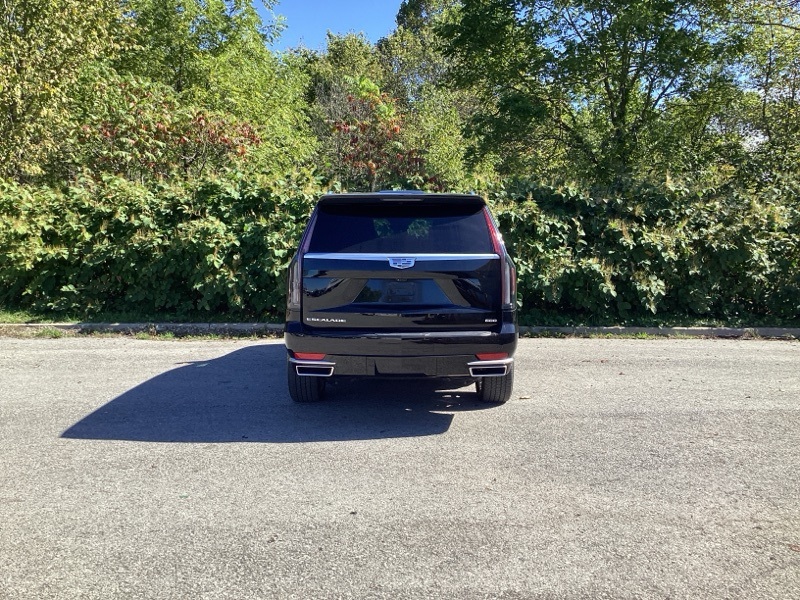 2021 Cadillac Escalade Premium Luxury photo 5