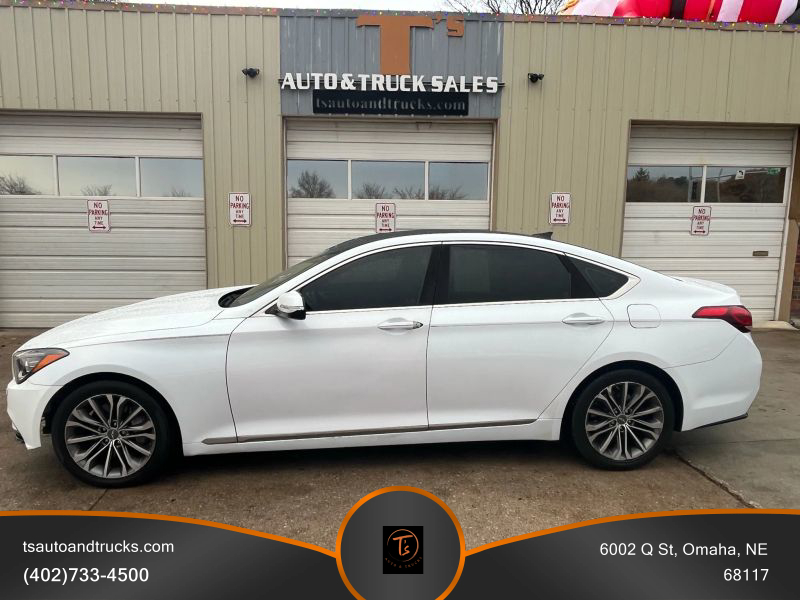 2015 Hyundai Genesis Base