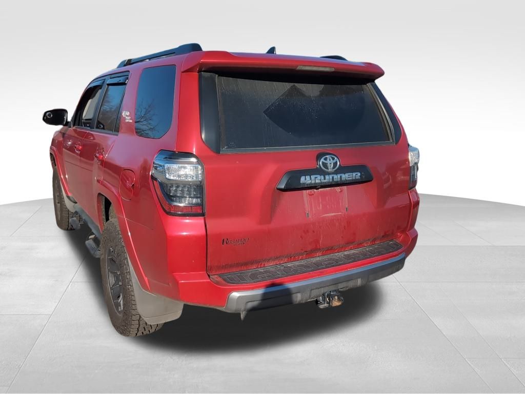 2021 Toyota 4Runner TRD Off-Road Premium photo 4