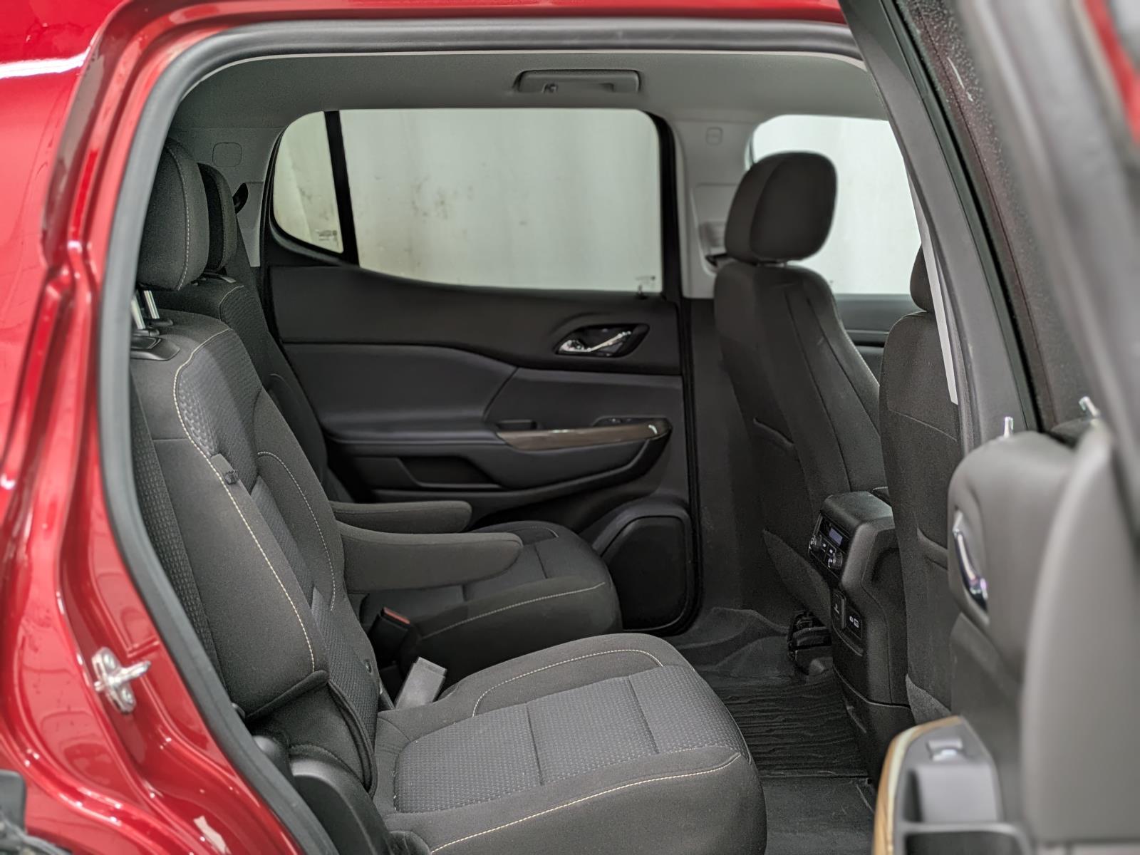 2022 Gmc Acadia SLE photo 20