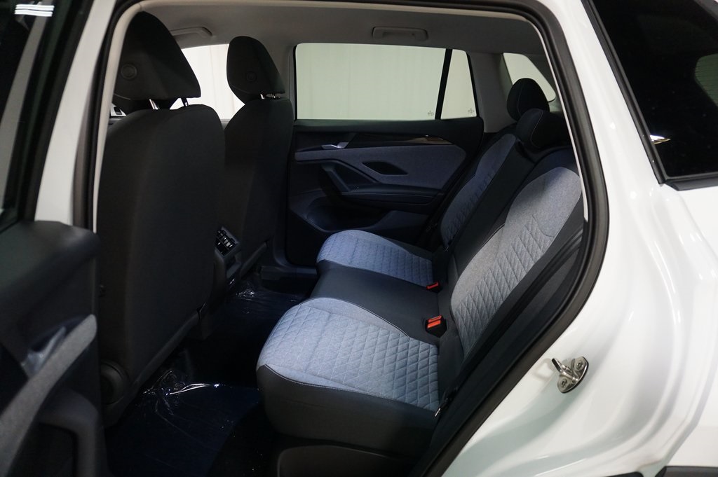 2025 Volkswagen Tiguan S photo 5